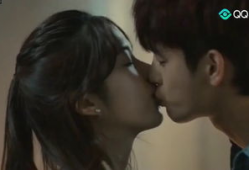 李亚男全部吻戏视频,浪漫瞬间大盘点